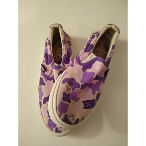 ripndip Girls Size 5 purple cameo slip on shoes